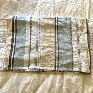 Coyuchi organic cotton crib skirt